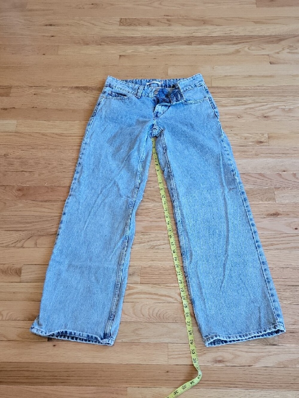 Levi's Light Wash Wide Leg Flare Jeans - Picture 2 of 5